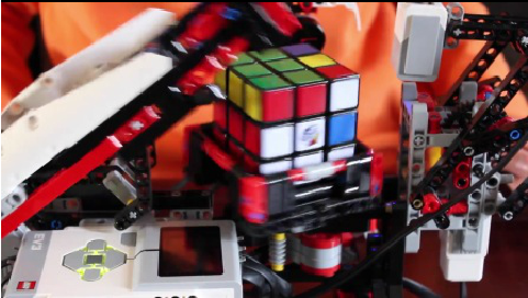 自动拼魔方小机器
