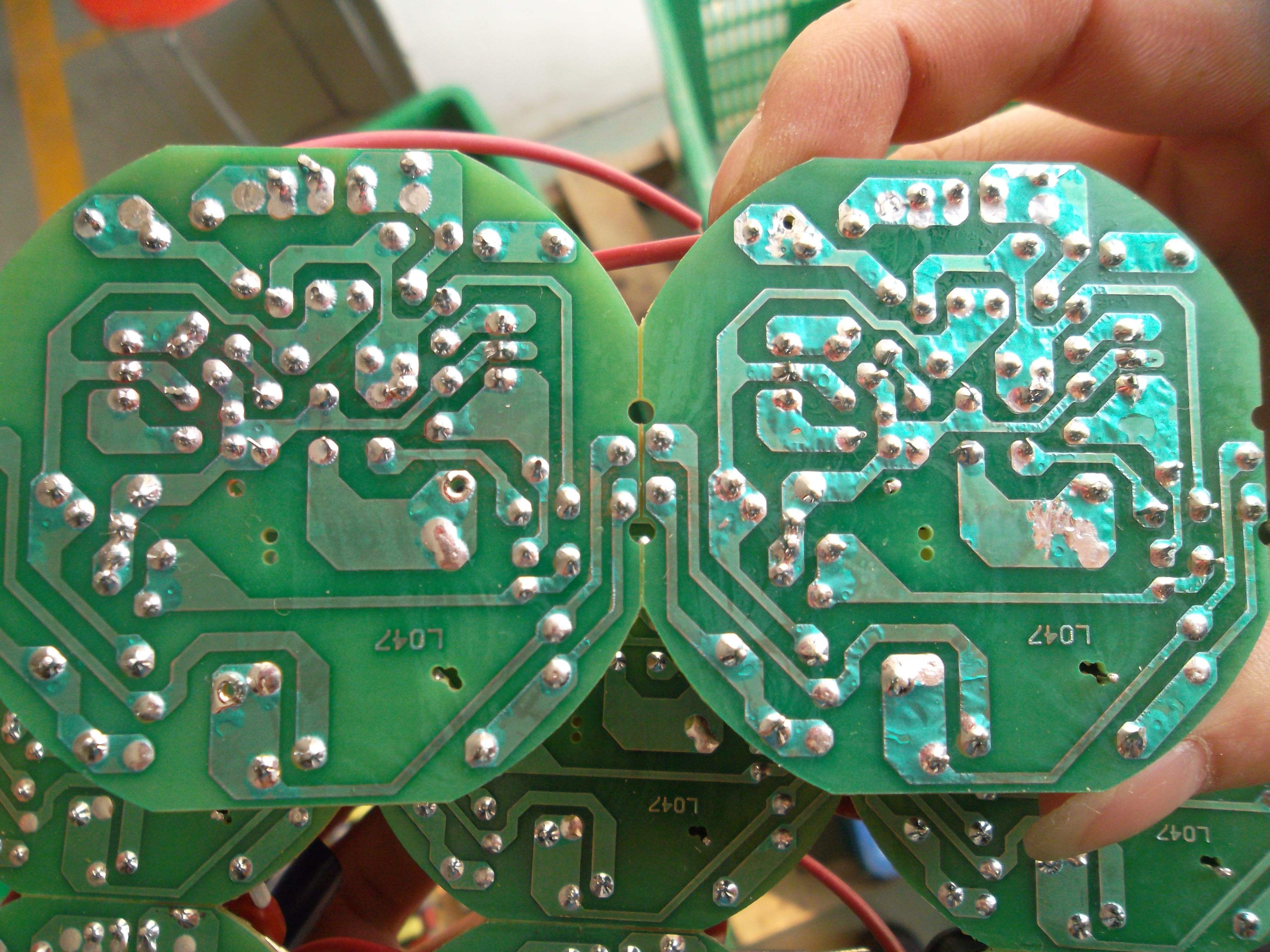 为什么PCB线路板板面会起泡? 为什么PCB线路板板面会起泡?