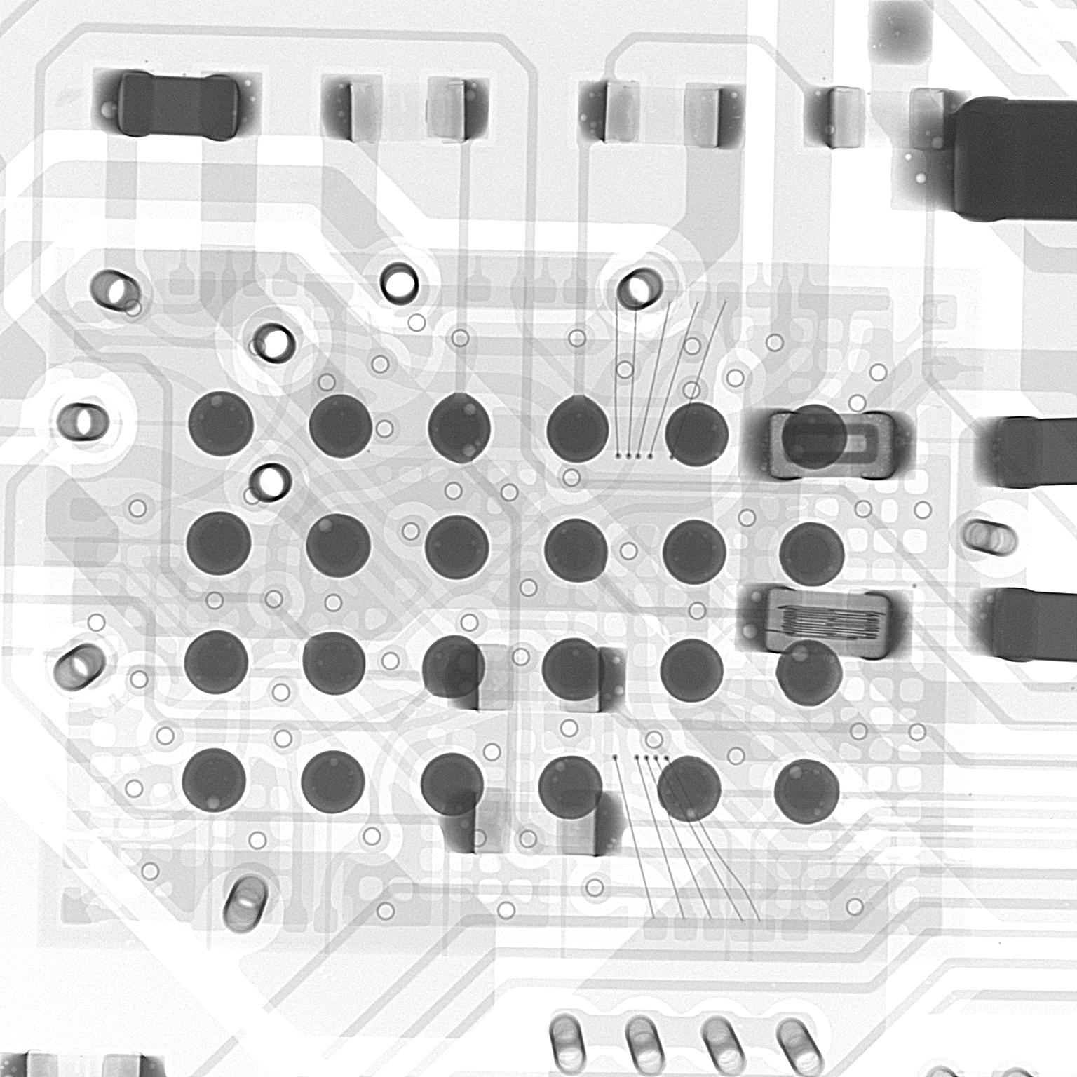 多层 PCB 的 3D X 射线视图，揭示内部缺陷。