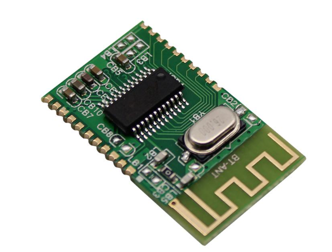 可穿戴健身追踪器中的紧凑型物联网 PCB 设计