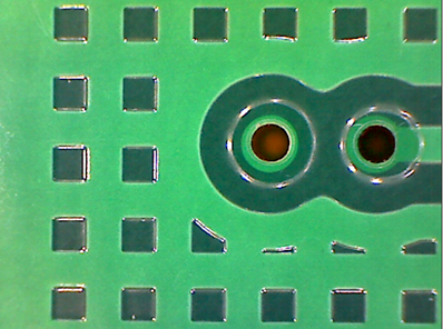 PCB层带有铜窃取功能，可在制造过程中实现平衡的铜分布