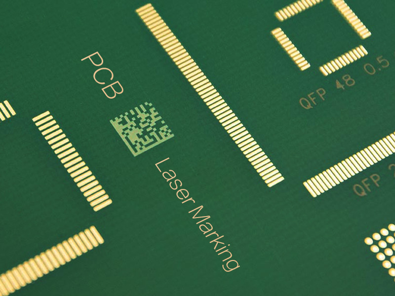 在高密度 PCB 上进行激光打标，用于永久识别。