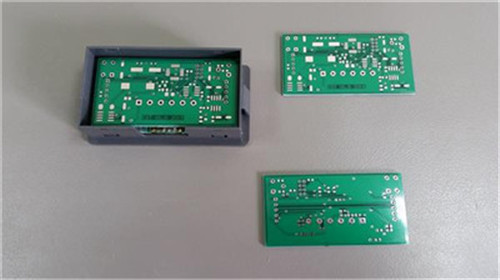 小尺寸PCB外形加工探讨